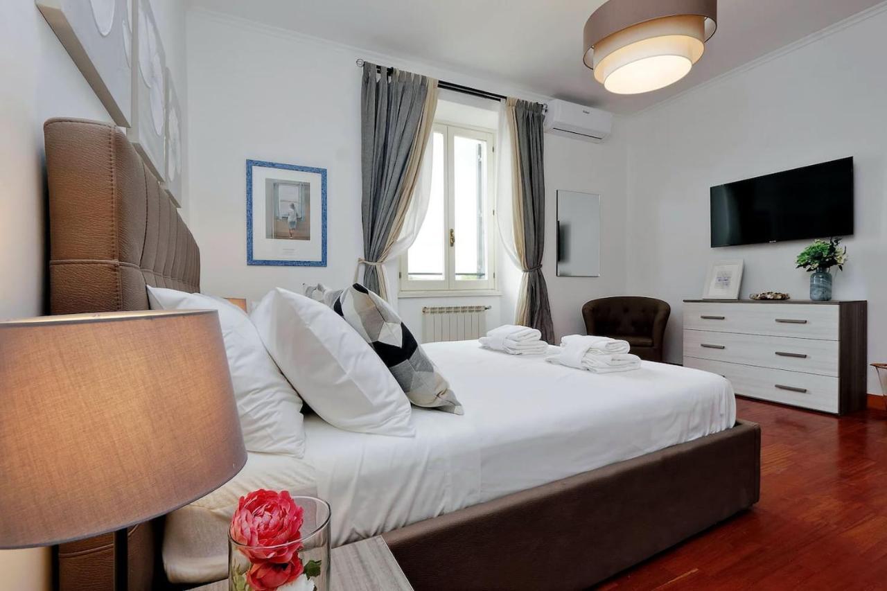 Colosseo Sunset Apartment Rome Exterior photo